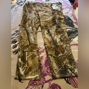 RedHead Men's Woodland Camo Cargo Pants NWT
